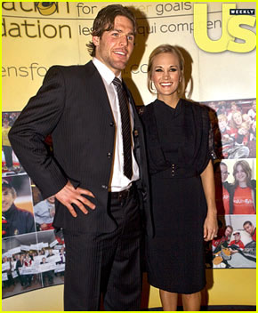 carrie-underwood-mike-fisher-first-public-appearance.jpg