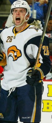 Buffalo+Sabres+v+New+Jersey+Devils+Tp8W_2JFQbJl.jpg